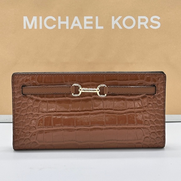 Michael Kors Carson Large Crocodile Embossed Wallet Luggage - Picture 3 of 13